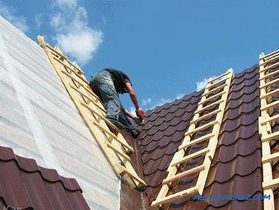 How to roof a metal tile with your own hands