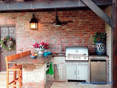 How to build a summer kitchen with your own hands