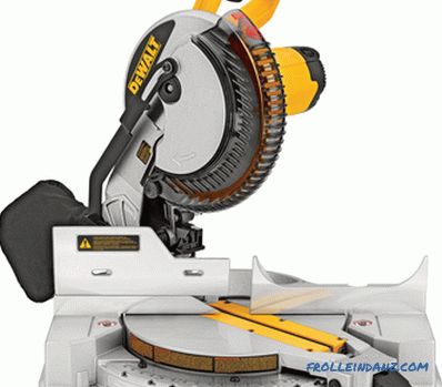 Rating miter saws with broach and without it, the best models according to user feedback