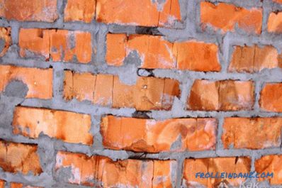 How to clean brick from mortar