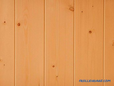 How to sheathe the walls in a wooden house indoors