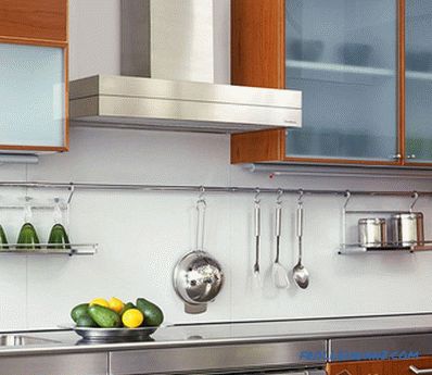 How to arrange the rails in the kitchen