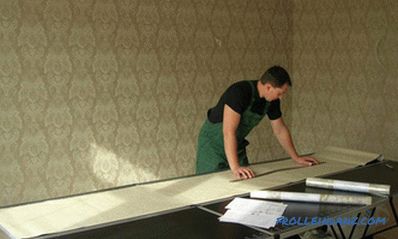 How to glue non-woven wallpaper correctly and efficiently + Video