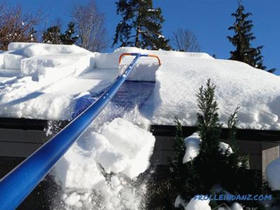 How to remove the snow from the roof with their own hands