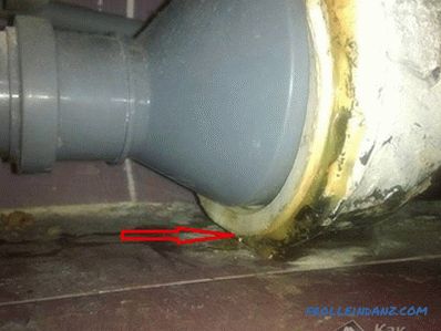 How to fix a sewer pipe leak
