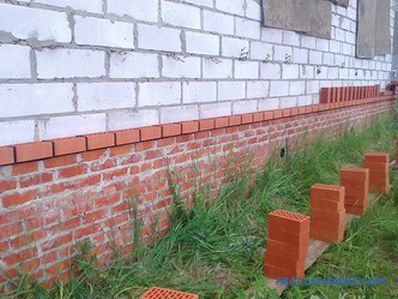 How to impose a house facing brick