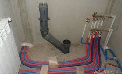 Distributing pipes in the bathroom with their own hands