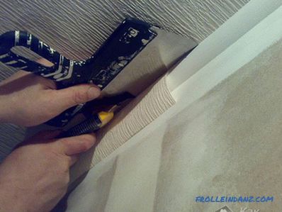 How to glue a ceiling plinth - we glue fillets + photo
