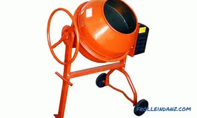 Which concrete mixer is better, rating top 5, comparison of characteristics and models