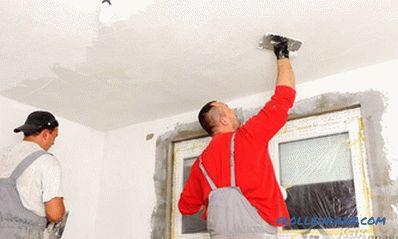 How to trim the ceiling in the house