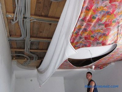 Stretch ceilings pros and cons of various types and designs