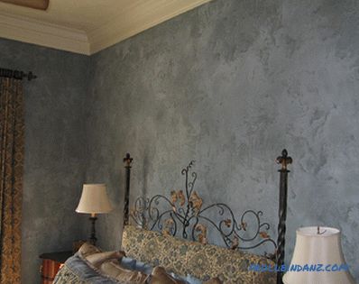 Decorative plaster in the interior - the rules of selection and photo ideas