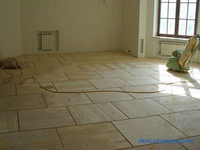 Leveling a wooden floor with plywood without and with lag (photo)