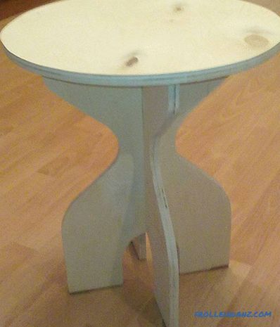 How to make a stool with his own hands