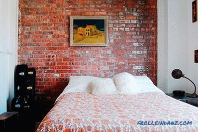 Brick in the interior of the bedroom - 60 examples of decor