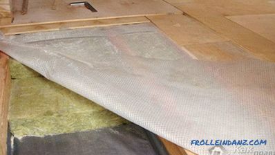 How to insulate the old floor in a private house