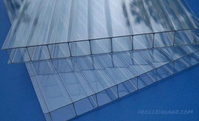 Types of polycarbonate, sheet sizes, structure and color range