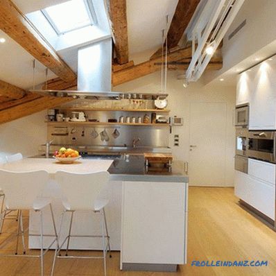 How to beat the beams on the ceiling in the apartment, the old house (+ photo)