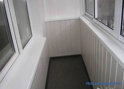 How to make a balcony of the apartment with your own hands (inside and outside) + photo