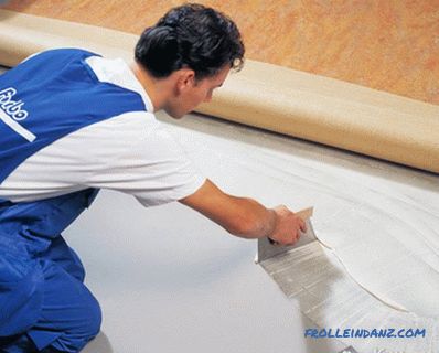 How to remove the bubbles on the linoleum