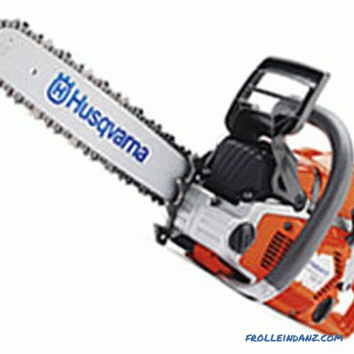 What is better chainsaw or electric saw