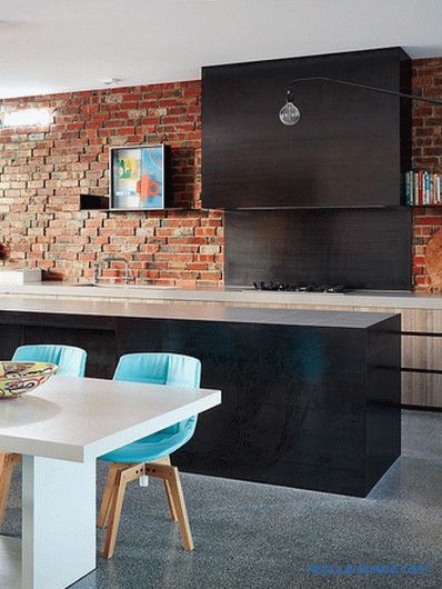 Brick wall in the interior of the kitchen