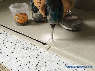 Dry do it yourself floor screed method