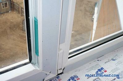 How to remove the glass from the frame