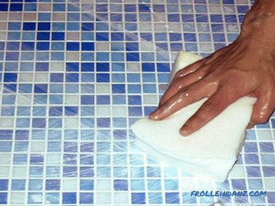 DIY mosaic laying - how to glue (+ photos)