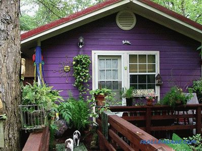 How to paint a wooden house outside