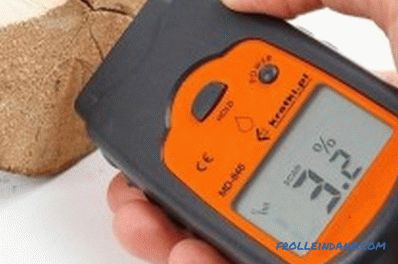 How to determine the moisture content of wood by weight and using a moisture meter?