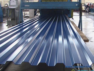 What is better metal or corrugated roofing for your house + Video