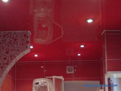 Which ceiling is better to do in the bathroom