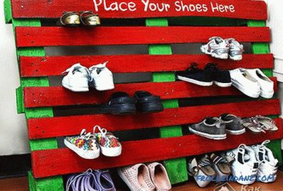 How to make a shelf for shoes with their own hands